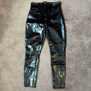 Spanx faux leather leggings - size L